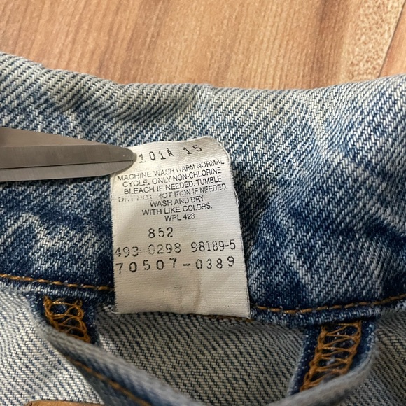VTG 90s Levi's Blue Denim Jacket Sz XL - Picture 6 of 9